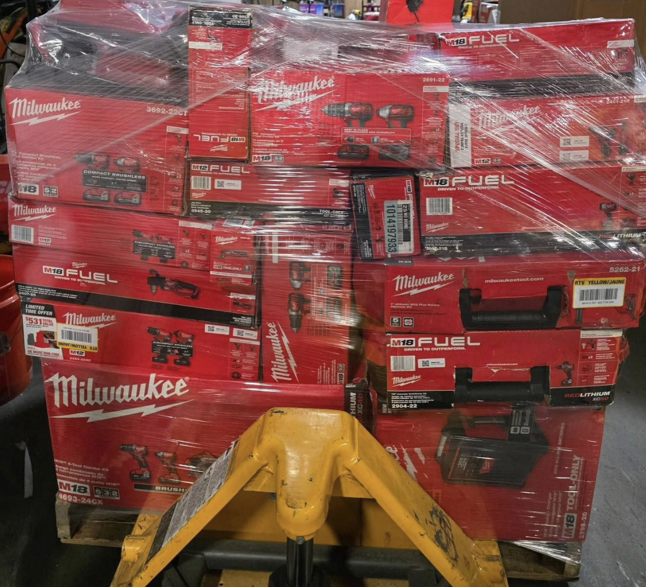 Milwaukee M12 Overstock Pallet — Compact Tools & Batteries